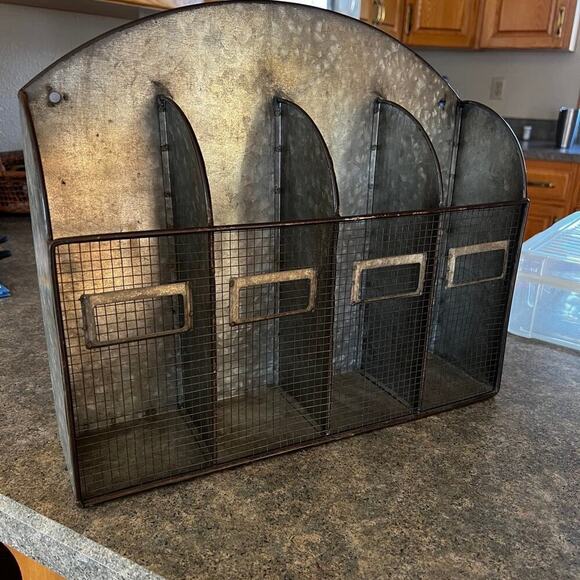 Galvanized, rustic farmhouse, organizer decor - Picture 11 of 11